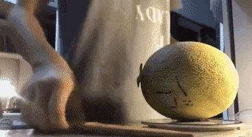 吃瓜表演搞笑段子,吃瓜表演中的搞笑段子大盘点