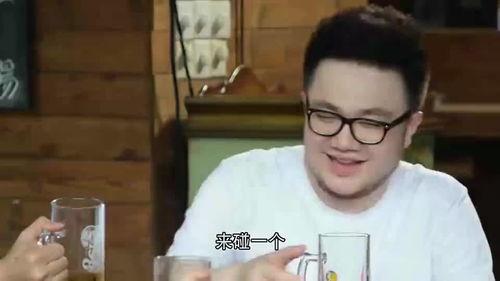 奔现路人吃瓜,揭秘网络红人的真实一面