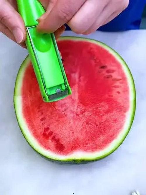 切瓜器吃瓜,创意美食新体验